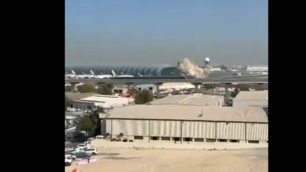 iran-drone-attack-dubai-international-airport-runway