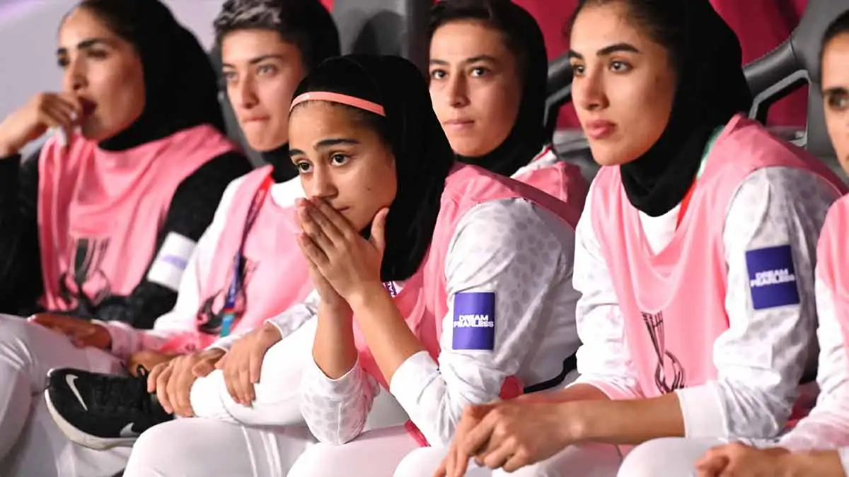 iran-women-football-seek-asylum-australia-amid-war