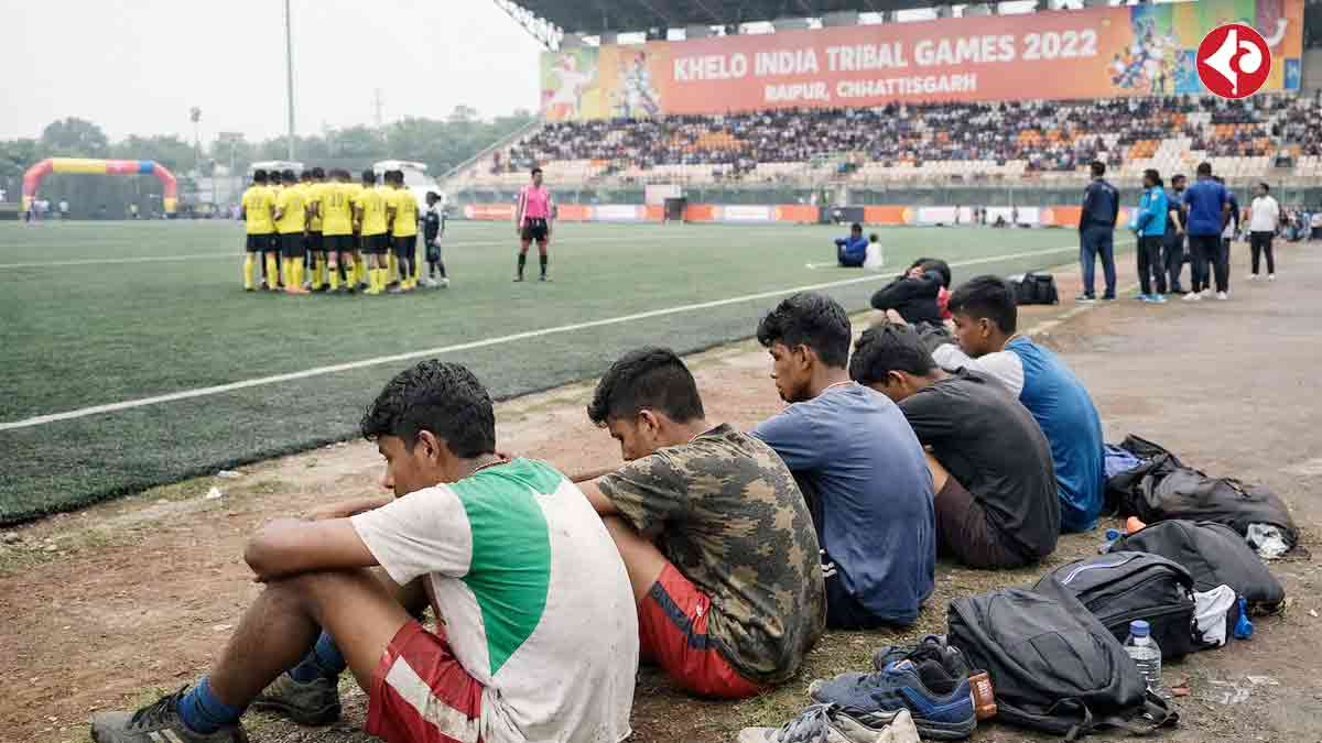 khelo-india-bengal-footballers-no-jersey-neglect-controversy