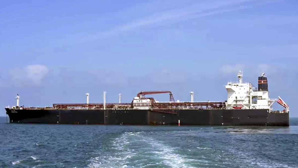 lpg-tanker-nanda-devi-arrives-india-vadinar-port-hormuz