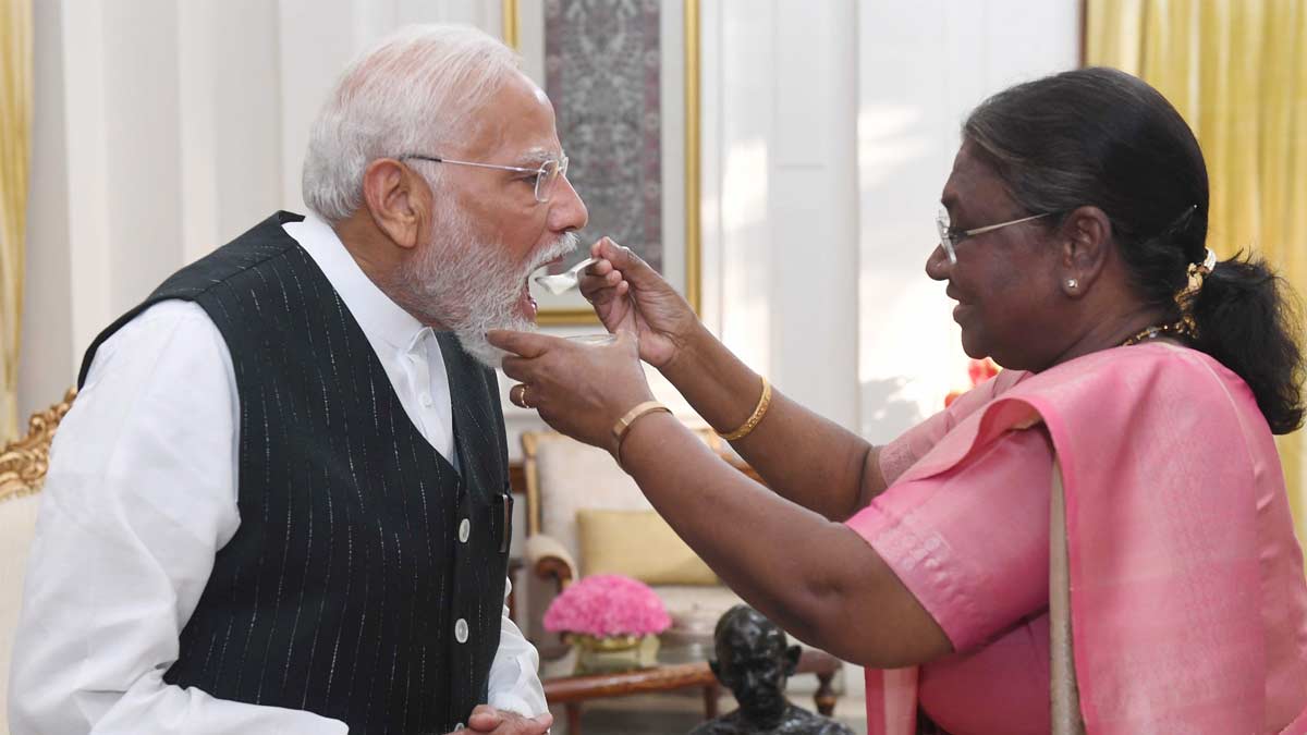 droupadi-murmu-mamata-banerjee-bagdogra-controversy