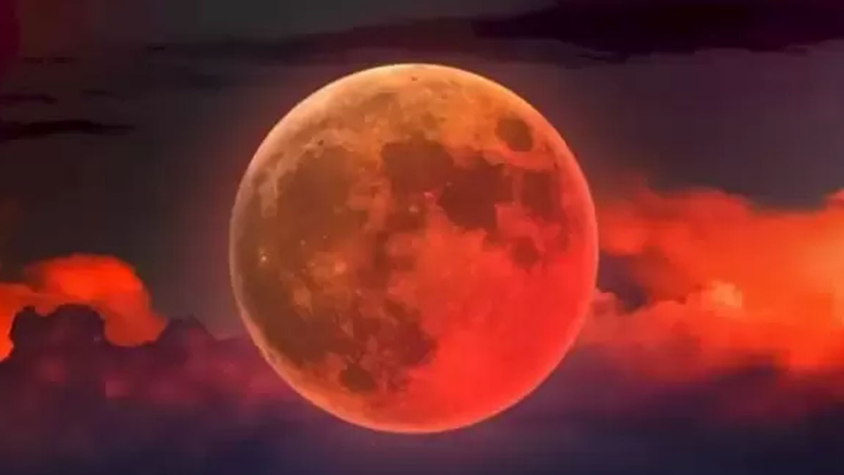 Holi Full Lunar Eclipse 2026