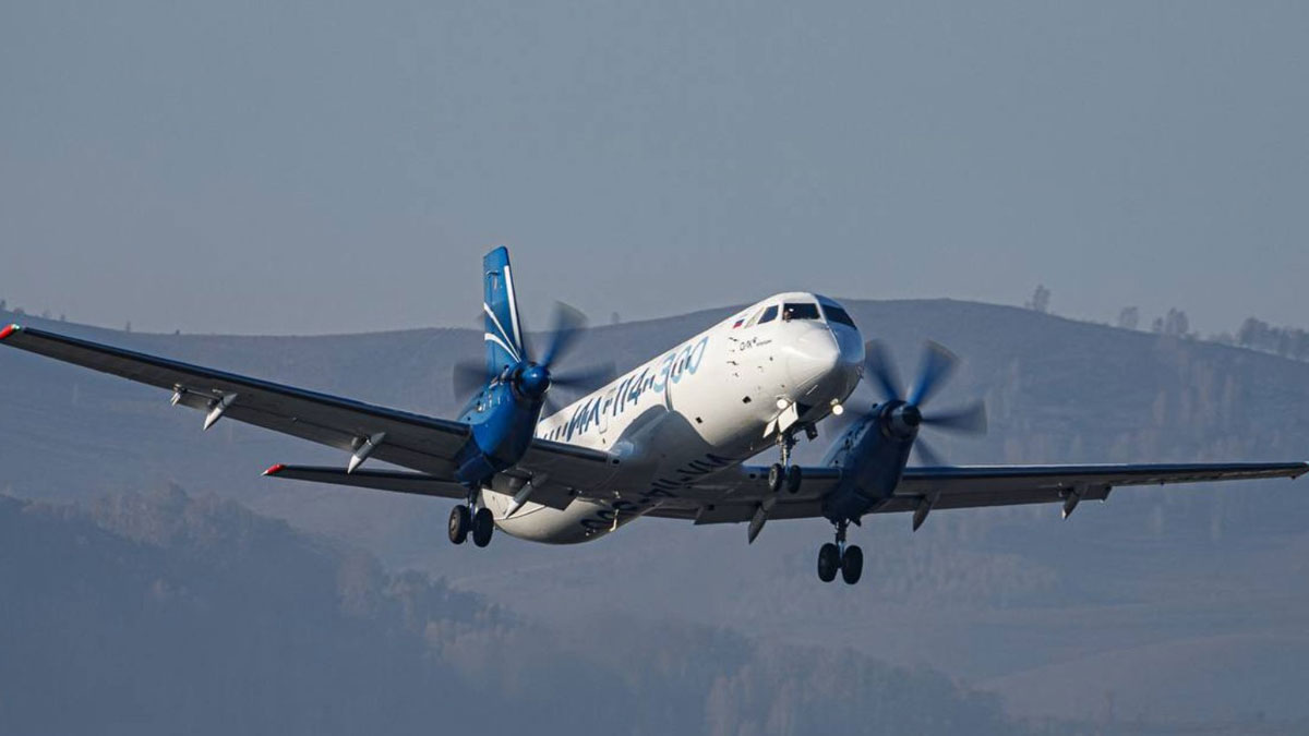 Il-114-300
