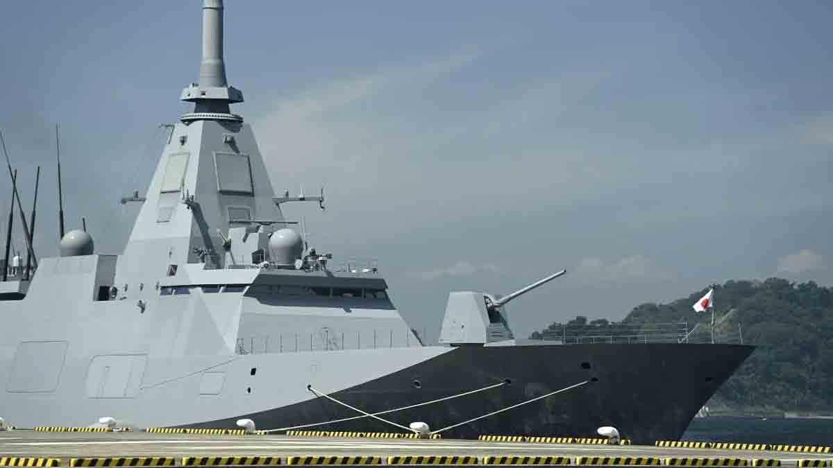 US Warship