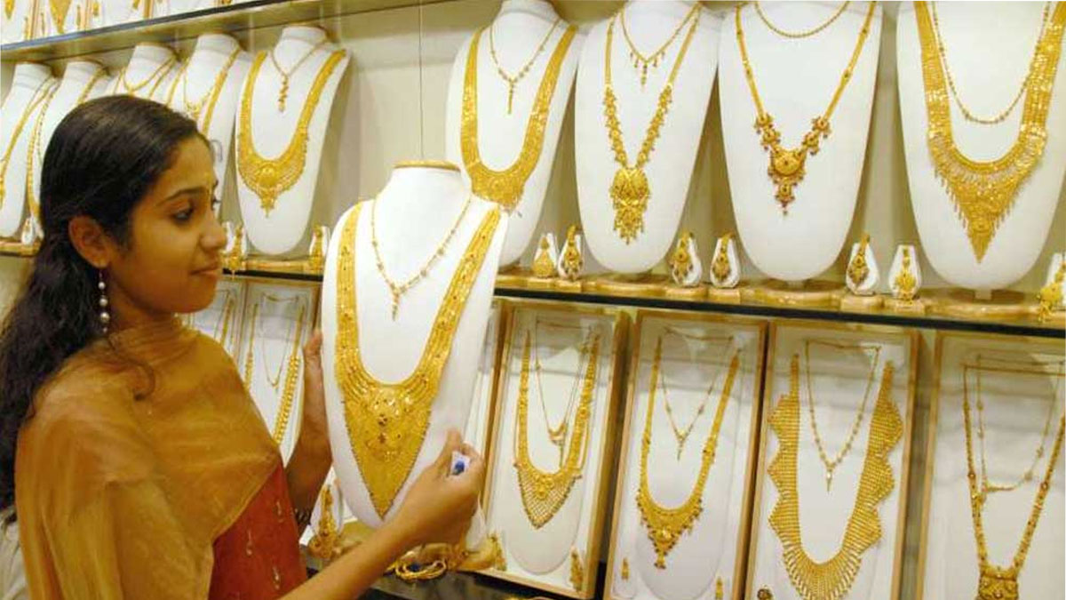 sudden-slide-in-gold-prices-know-todays-22k-and-24k-rates-in-india