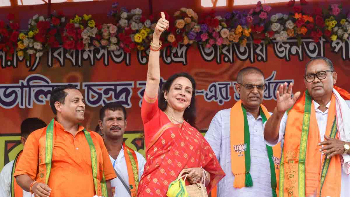 hema-malini-cooch-behar-rally-bjp-seeks-five-years-bengal-election