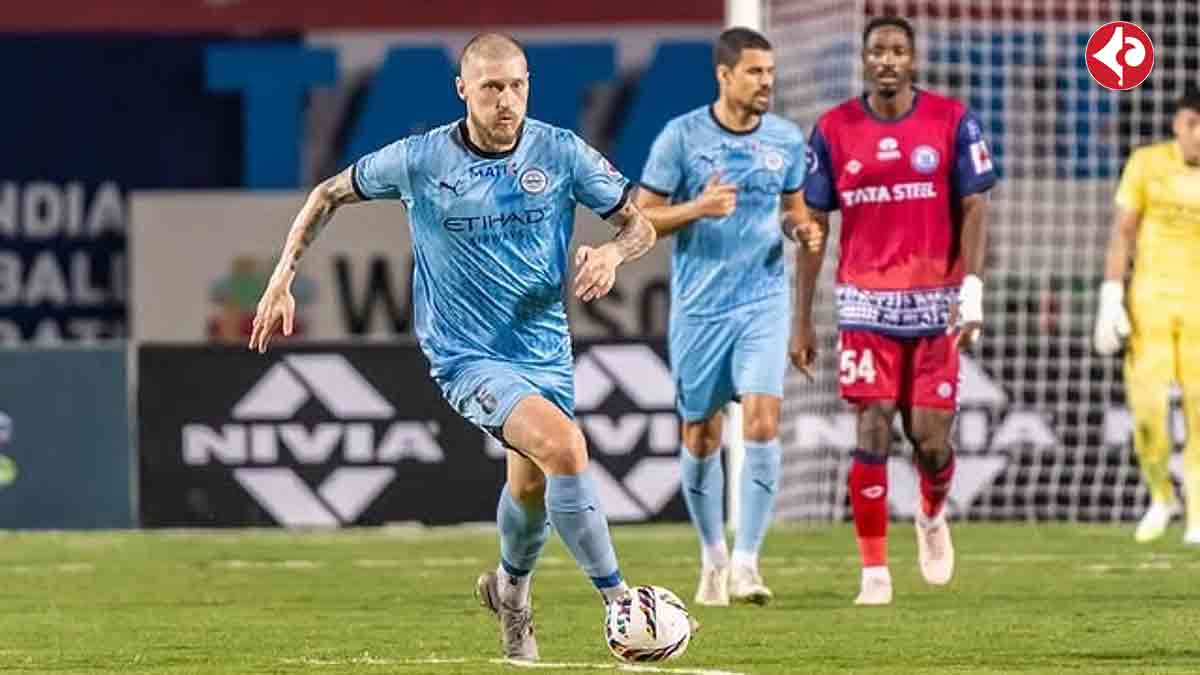 jamshedpur-vs-mumbai-city-draw-isl-table-top-petr-kratky-team