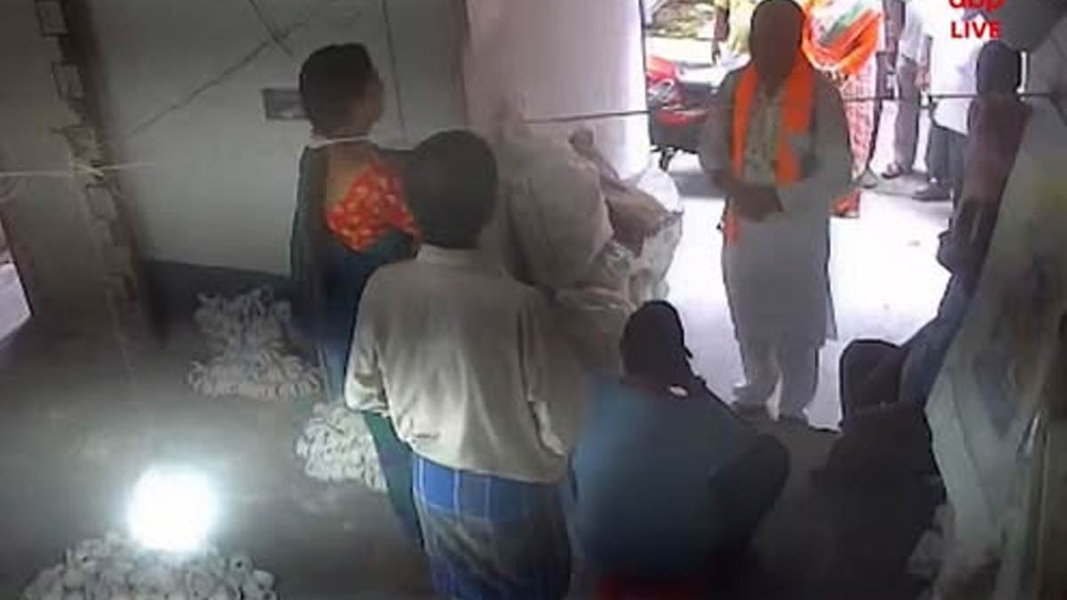 west-bengal-election-controversy-voter-slip-cash-seizure-clash