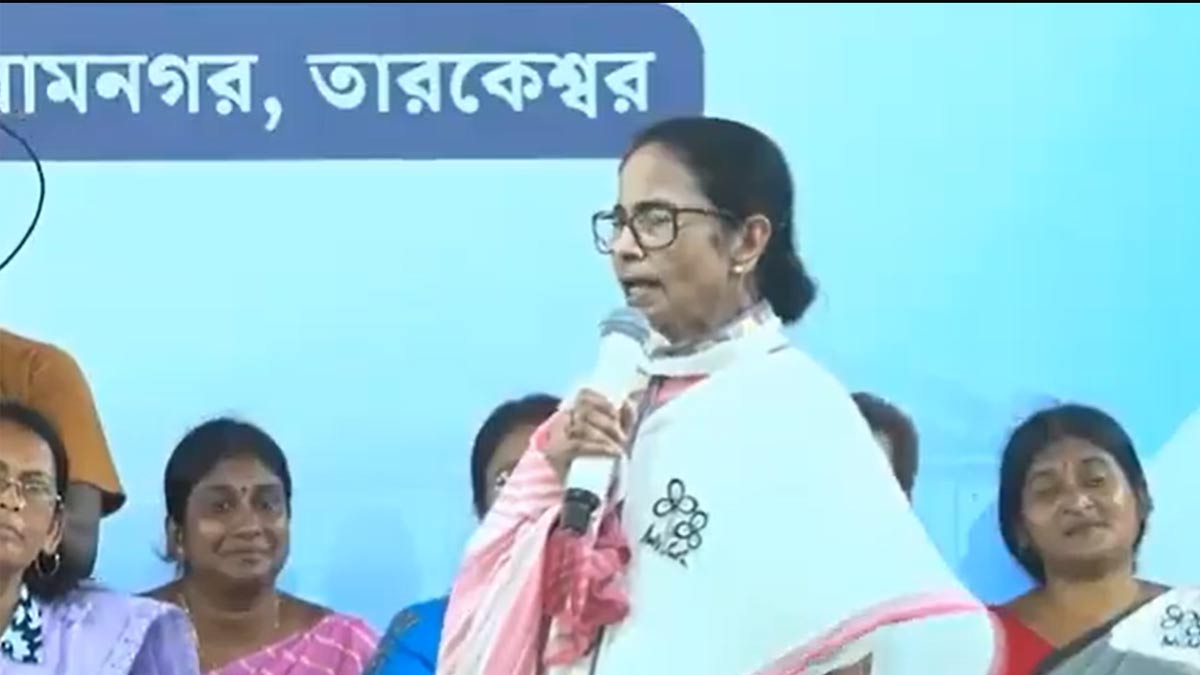 mamata-banerjee-ipac-job-promise-controversy