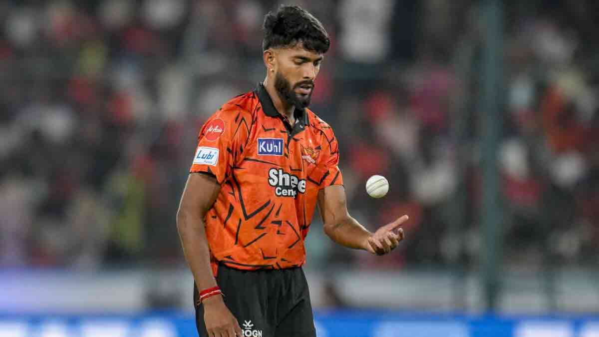 praphull-hinge-4-wicket-debut-srh-ipl-2026-who-is-he