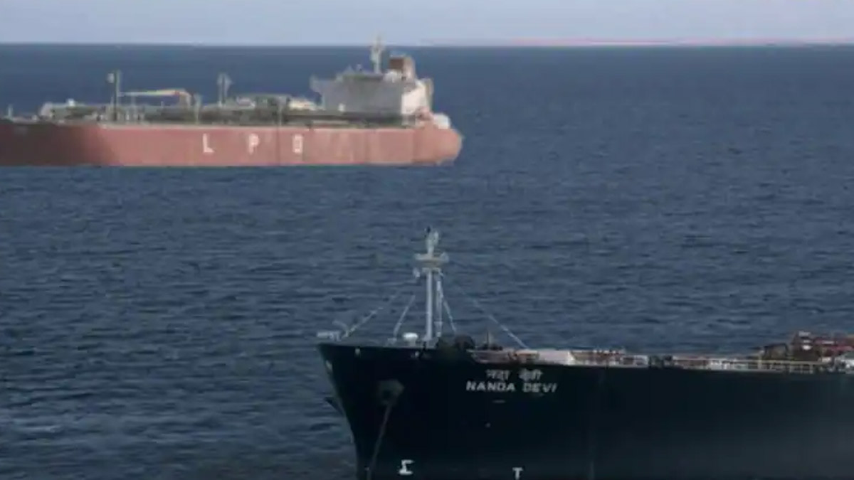 India Continues Shipping Through Hormuz Strait Amid Iran-Israel Conflict