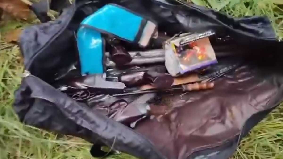 arms-recovered-ajit-saha-sujit-saha-hideout-north-24-parganas