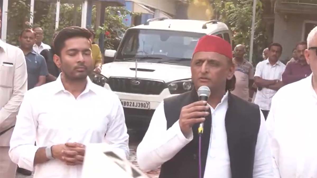 chandranath-rath-murder-akhilesh-blames-home-minister-bengal-politics