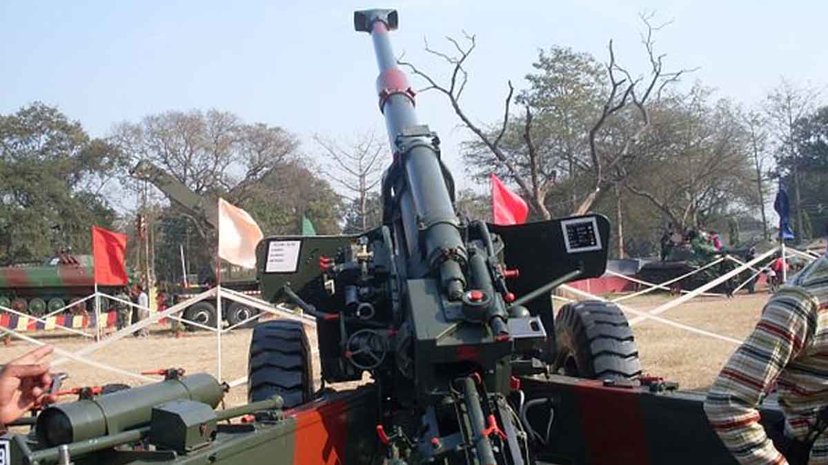 indian-weapons-in-armenia-parade