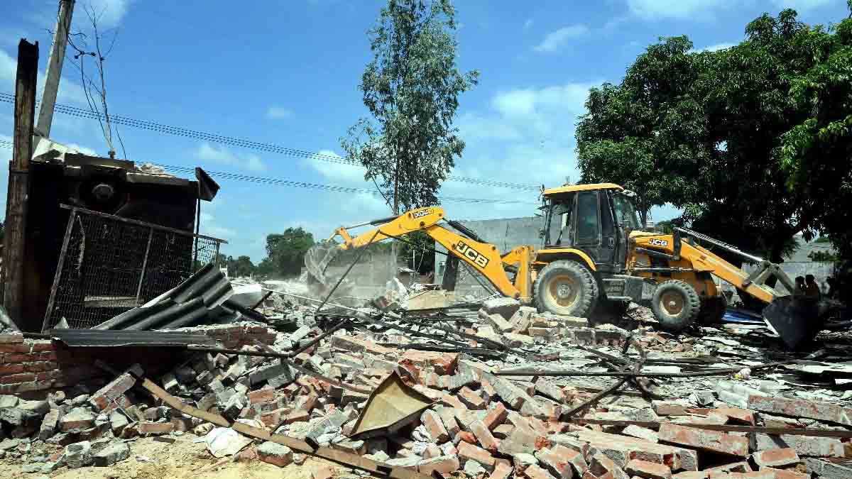 balochistan-protest-fauji-cement-factory-land-dispute