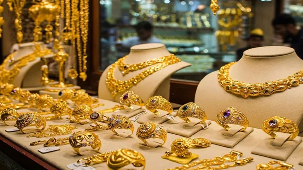 gold price surge after import duty increase India