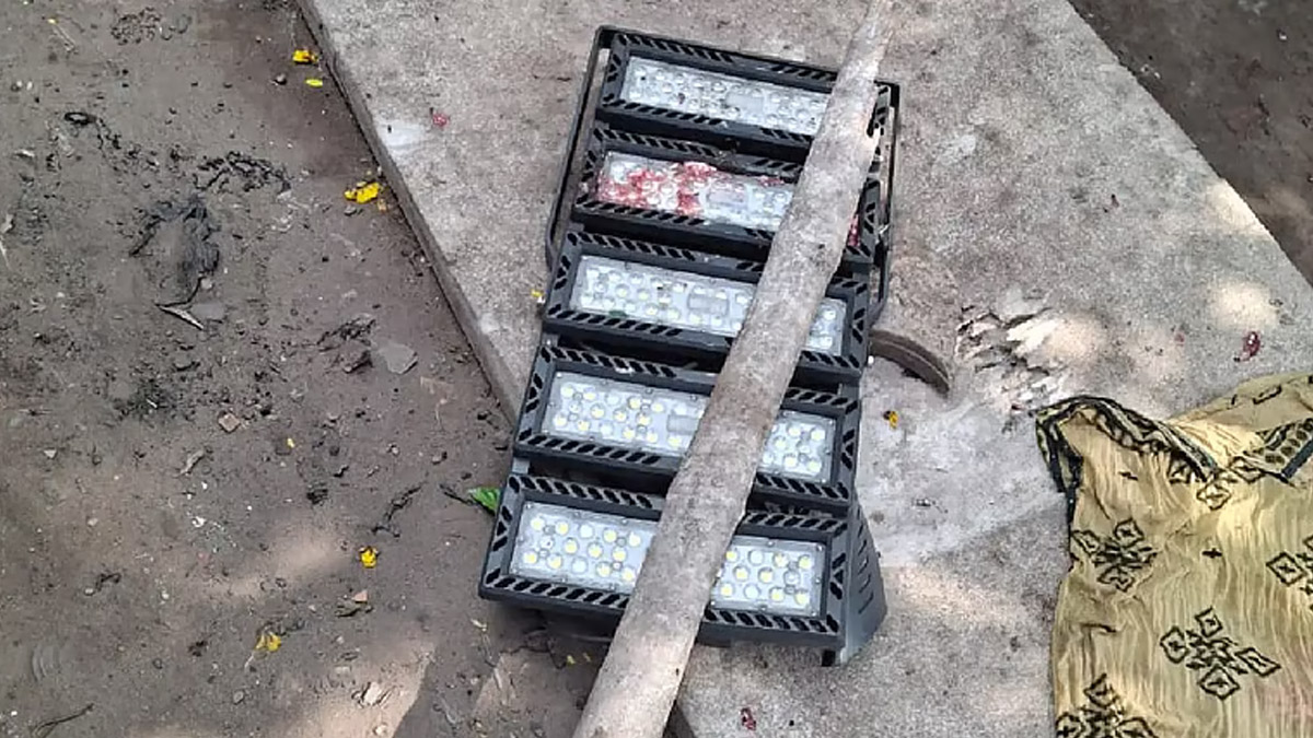 Six Year Old Girl Dies After Streetlight Collapse In Kolkata