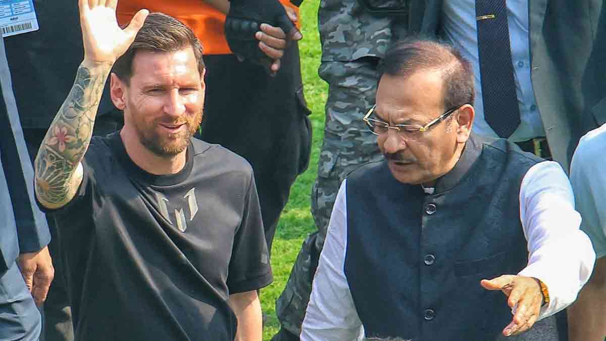 messi-controversy-satadru-dutta-fir-arup-biswas-rajeev-kumar