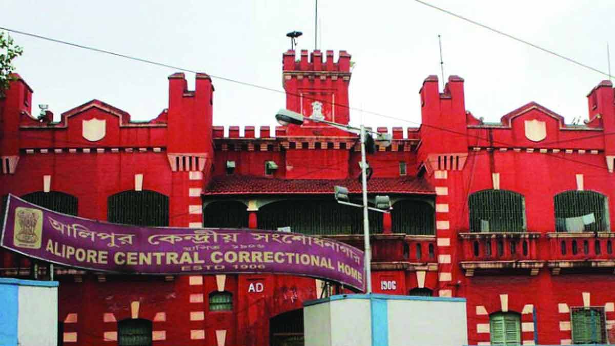presidency-jail-smartphone-controversy-ips-suspended