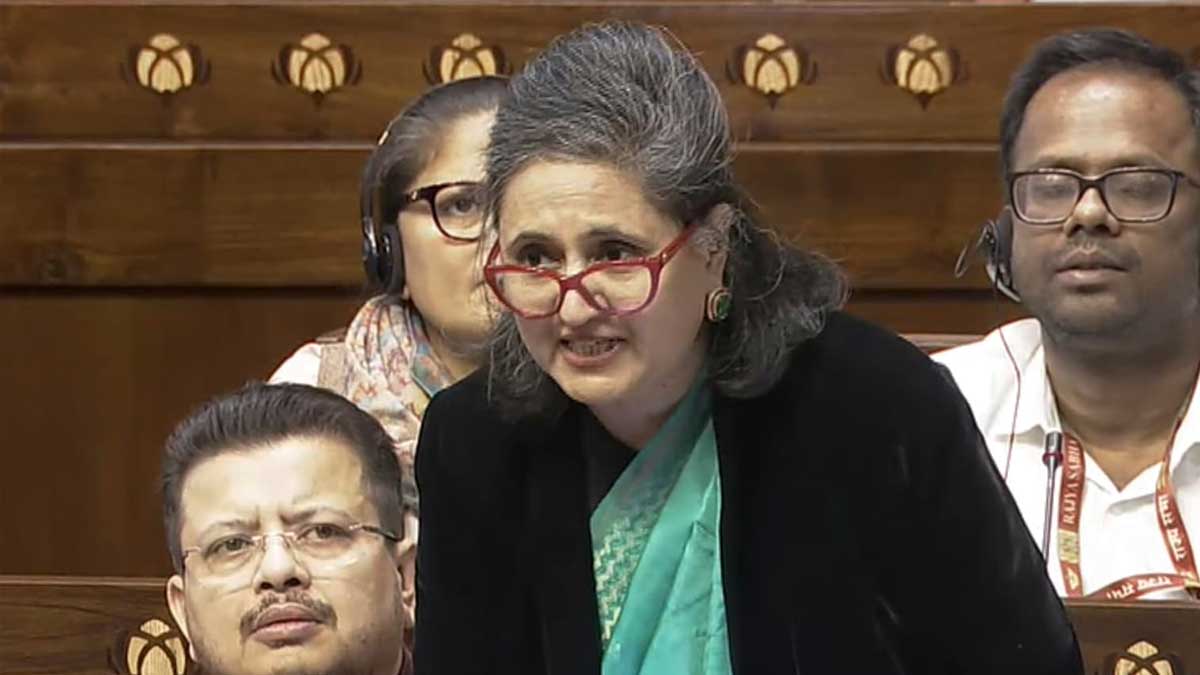 sagarika-ghose-fake-video-kolkata-police-notice