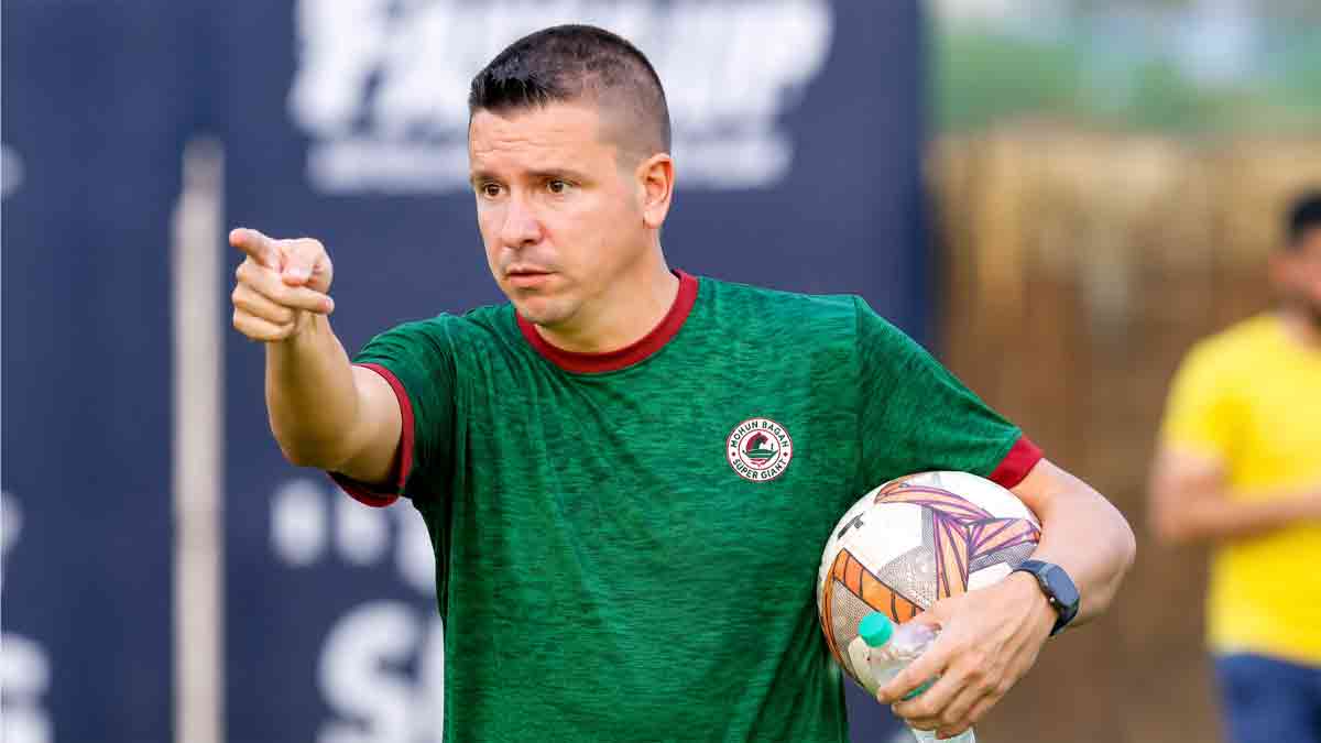 sergio-lobera-mohun-bagan-delhi-match-isl-title-race