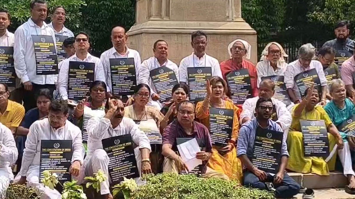 TMC protest against bulldozer policy West Bengal