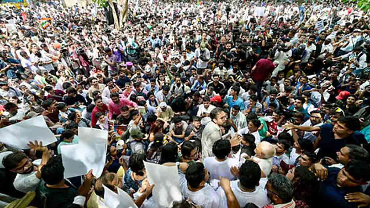 evm-hacking-claim-cockroach-janata-party-paper-ballot-voting-demand-india