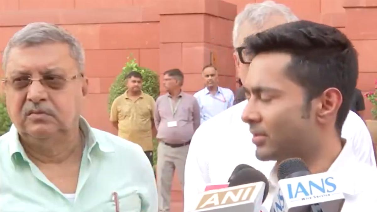 abhishek-banerjee-attack-on-rebel-mps-after-speaker-meeting