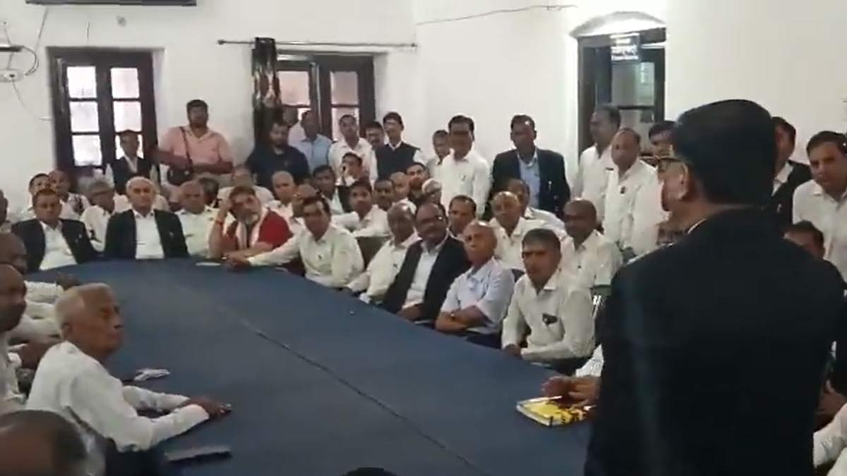 ram-mandir-donation-fund-scam-ayodhya-bar-association