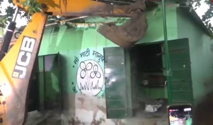 barrackpore-tmc-office-demolition