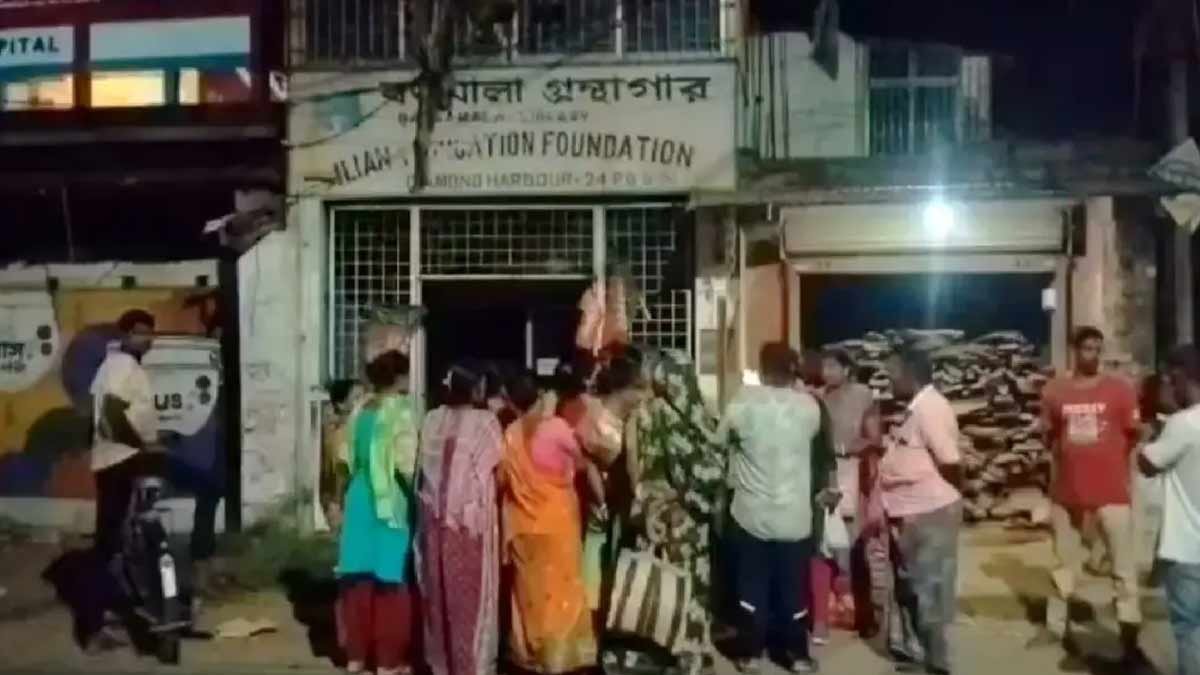 diamond-harbour-library-liquor-seizure-kapathat-south-24-parganas