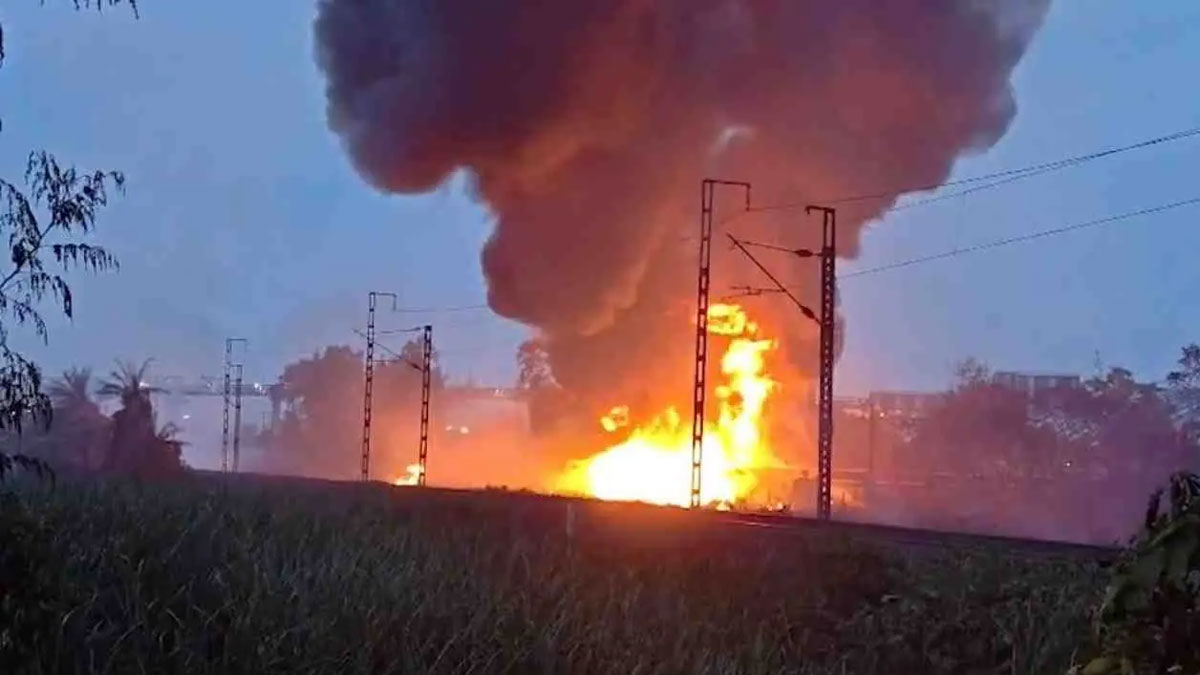 Haldia Petrochemicals Pipeline Explosion