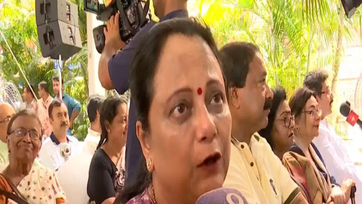 kajari-banerjee-and-jui-biswas-seen-at-suvendu-adhikaris-public-programme