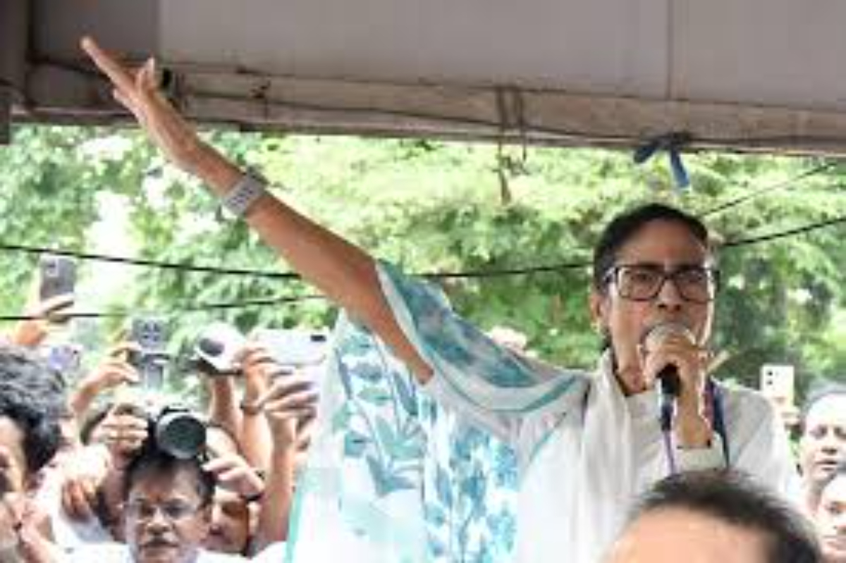 Kalighat Seeks Delhi's Intervention Amid Growing Turmoil