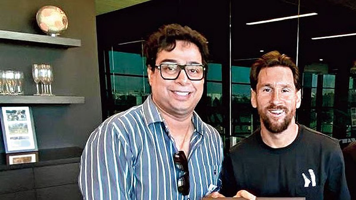 shatadru-files-plea-before-division-bench-in-messi-dispute