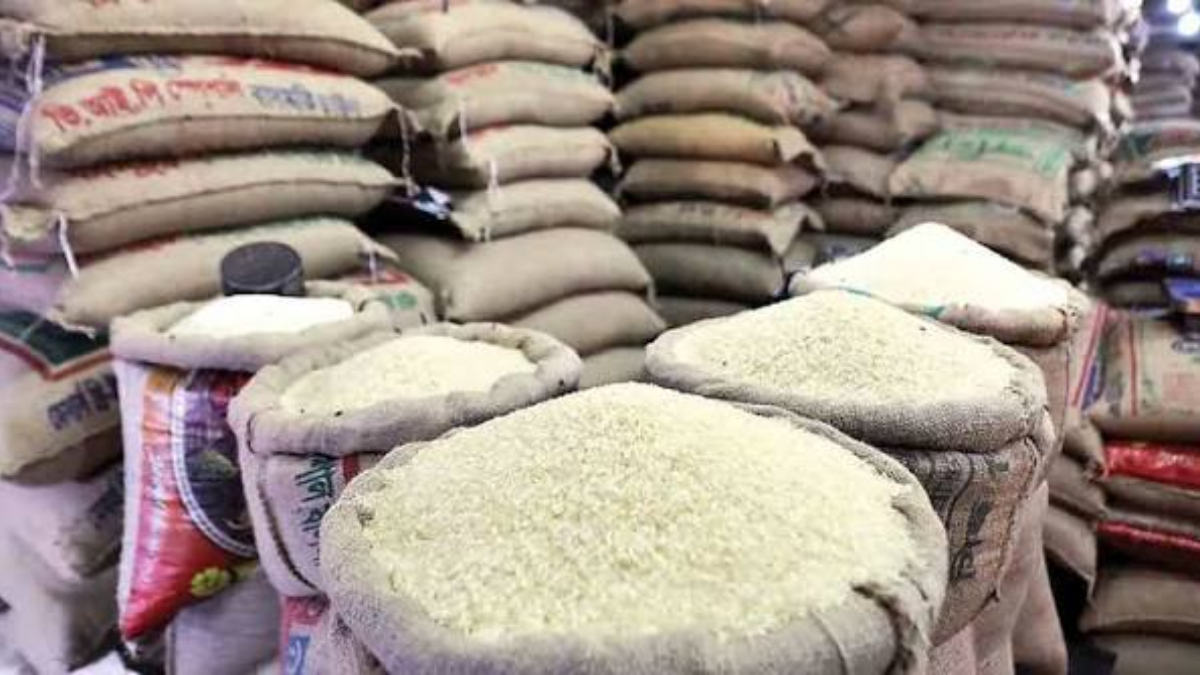 40 Bags of Government-Logo Rice Recovered from Isolated Spot, Investigation Underway