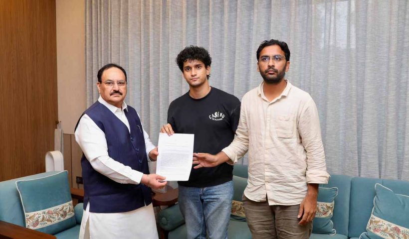 neet-protest-nadda-meeting