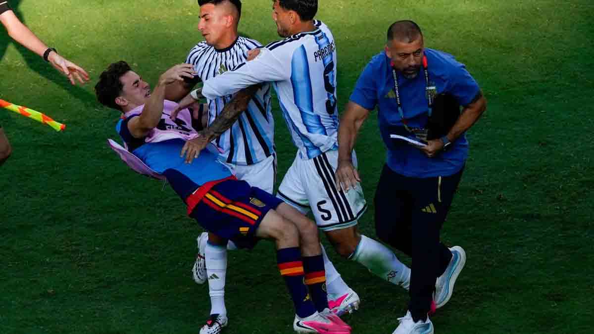 fifa-investigates-argentina-players-coach-disciplinary-action-world-cup