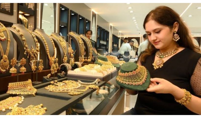Gold Prices Updated on Sunday: Here's How Much You Could Save