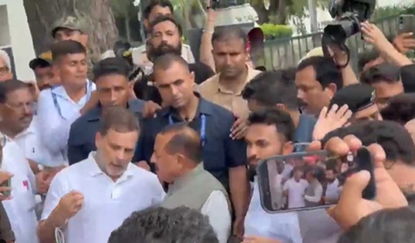 jitendra-singh-rahul-gandhi-protest