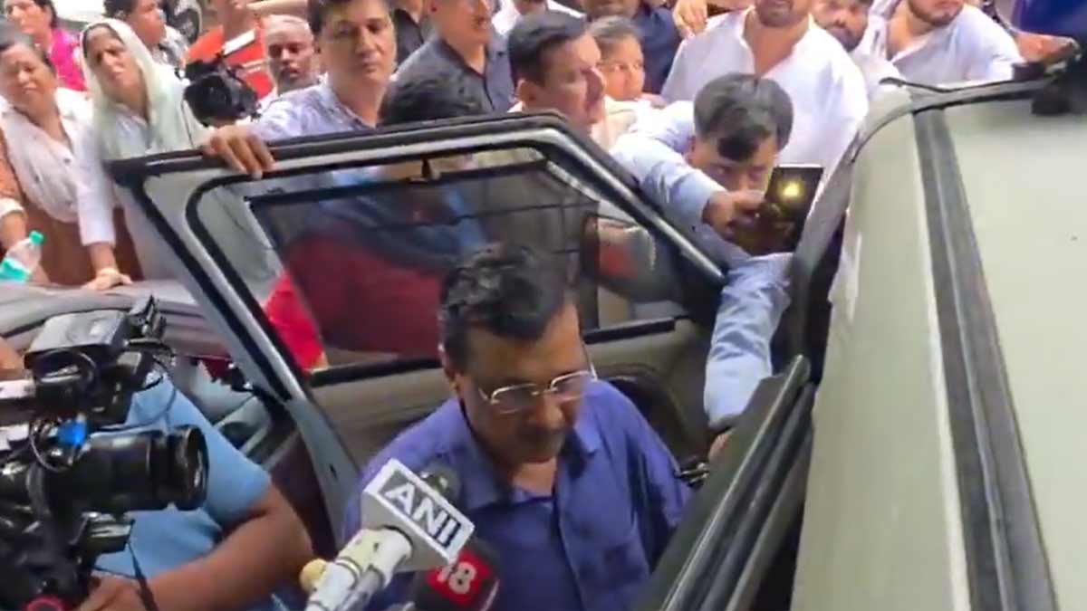 arvind-kejriwal-student-protest