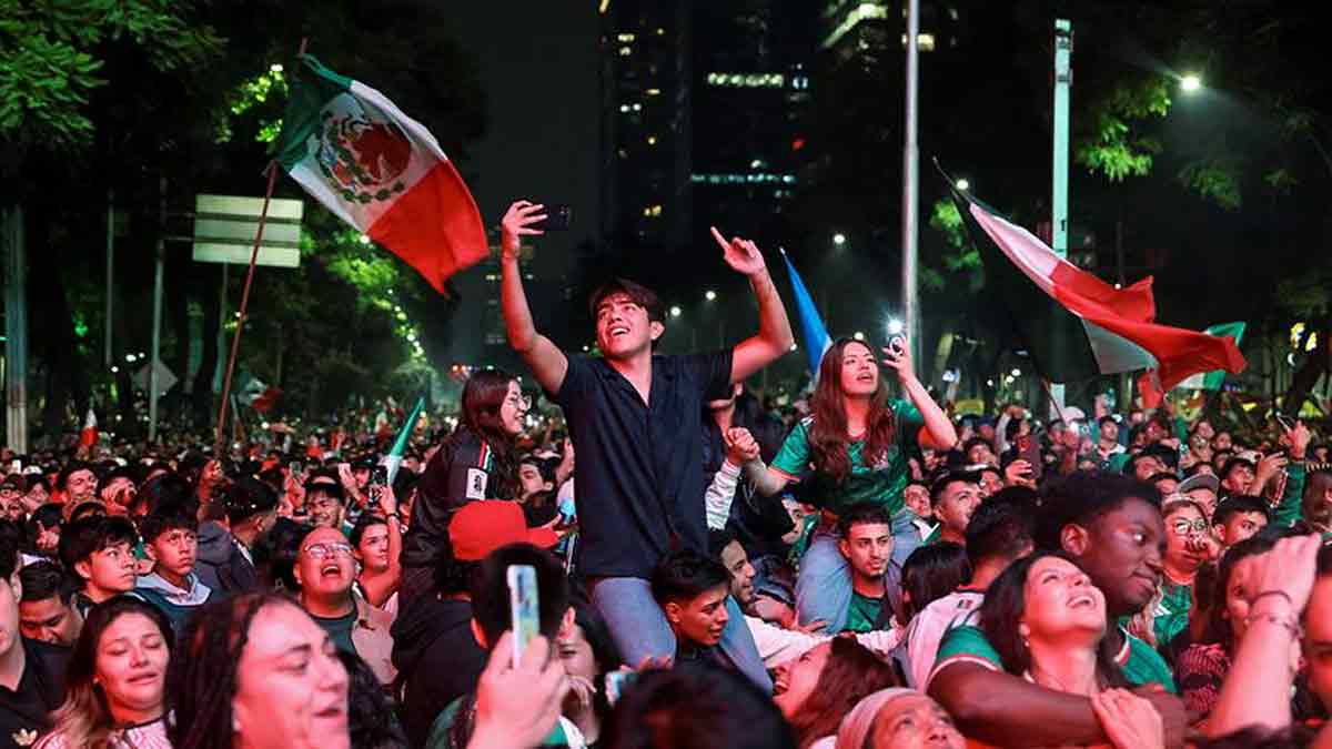 mexico-world-cup-celebration-three-fans-die