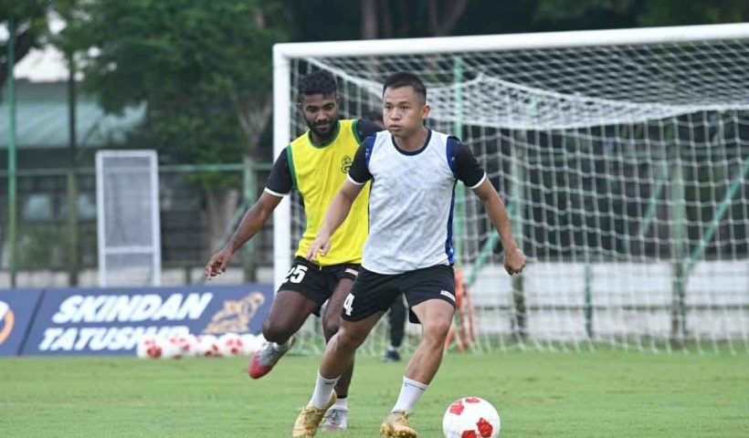 mohammedan-sporting-announces-28-member-squad-for-cfl-2026
