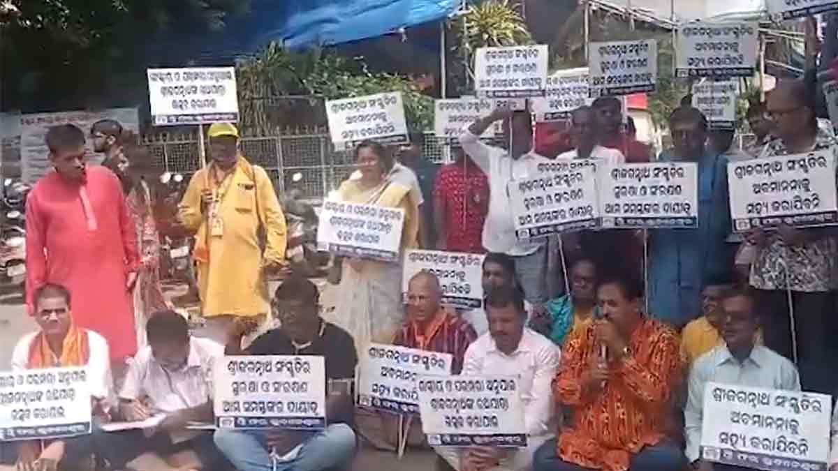 iskcon-rath-yatra-odisha-protest