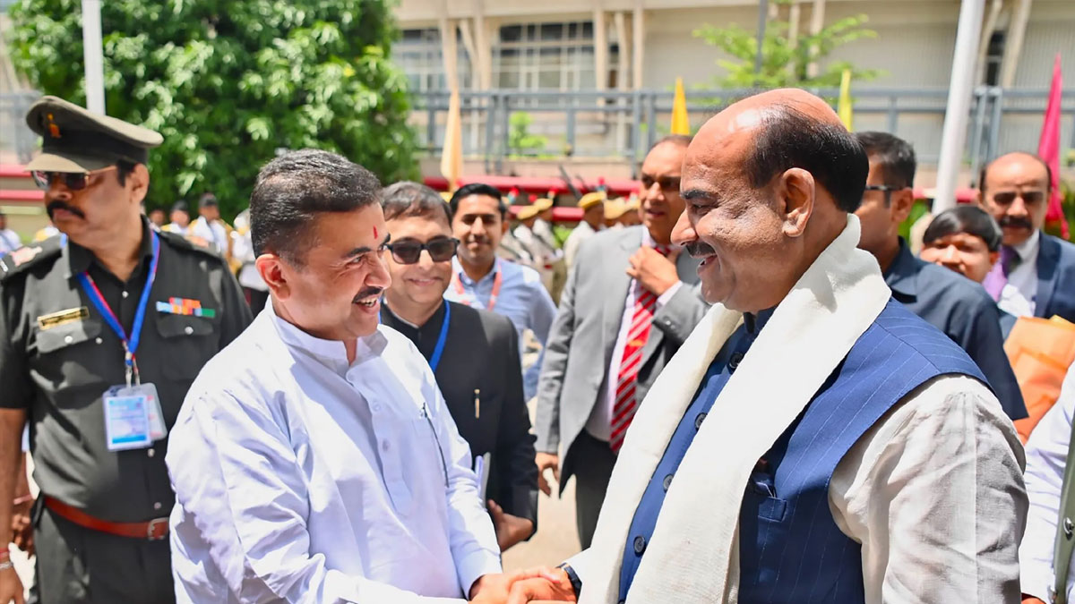Om Birla advises West Bengal MLAs to keep learning in Assembly