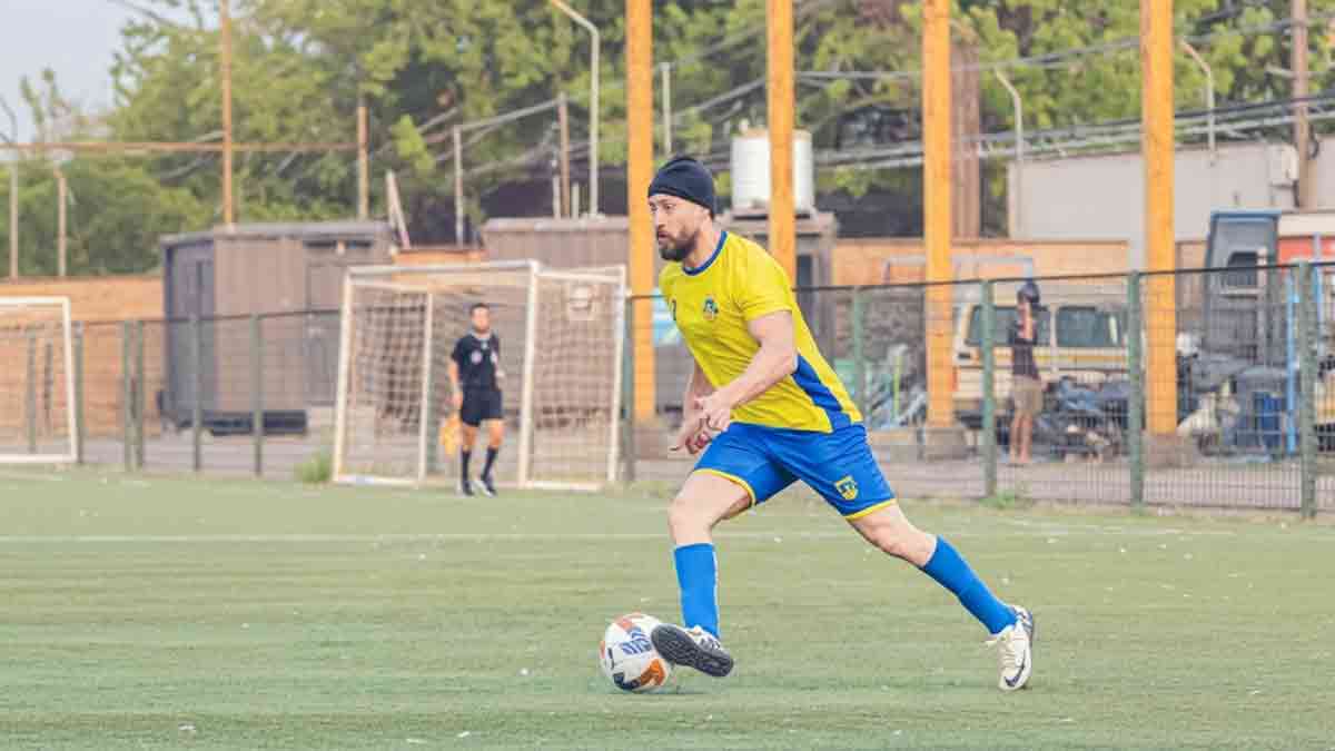 tiger-shroff-registers-for-mumbai-fc-durand-cup-professional-football-debut
