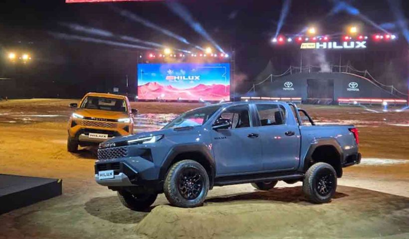 toyota-hilux-facelift-2026-india-launch-price-new-4x2-variant