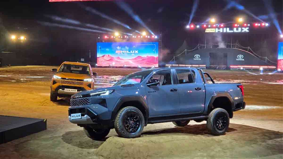 toyota-hilux-facelift-2026-india-launch-price-new-4x2-variant