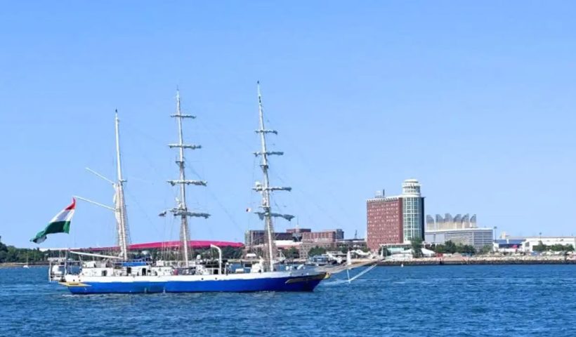 INS Sudarshini