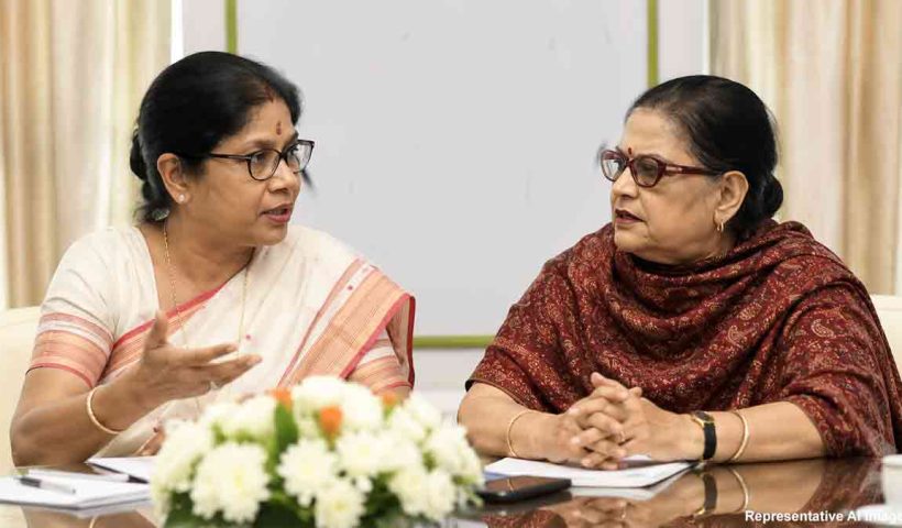 West Bengal Politics shashi-panja-kakoli-ghosh-dastidar-meeting-defection-rumours